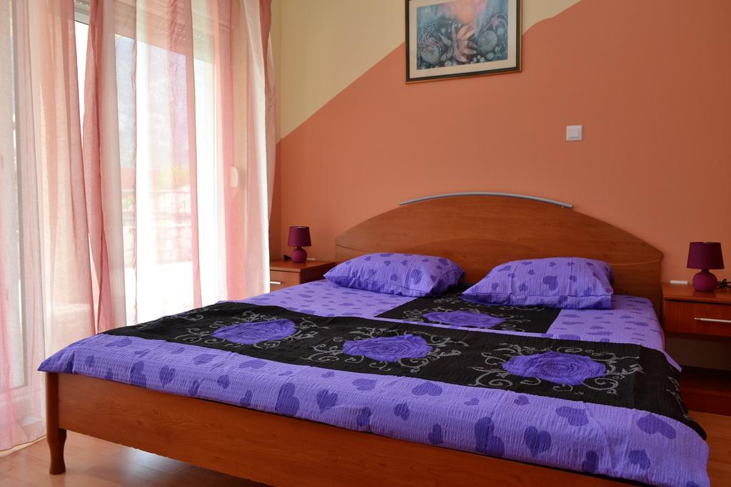 Apartments Villa Marta - Begovic Kotor Eksteriør billede