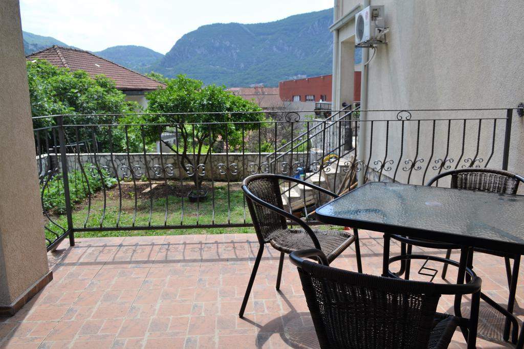 Apartments Villa Marta - Begovic Kotor Eksteriør billede
