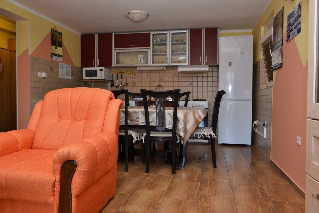 Apartments Villa Marta - Begovic Kotor Eksteriør billede