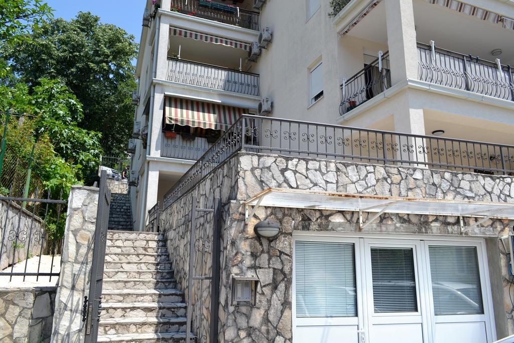 Apartments Villa Marta - Begovic Kotor Eksteriør billede